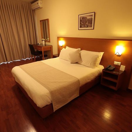 Monteverde Hotel Beit Mery Extérieur photo