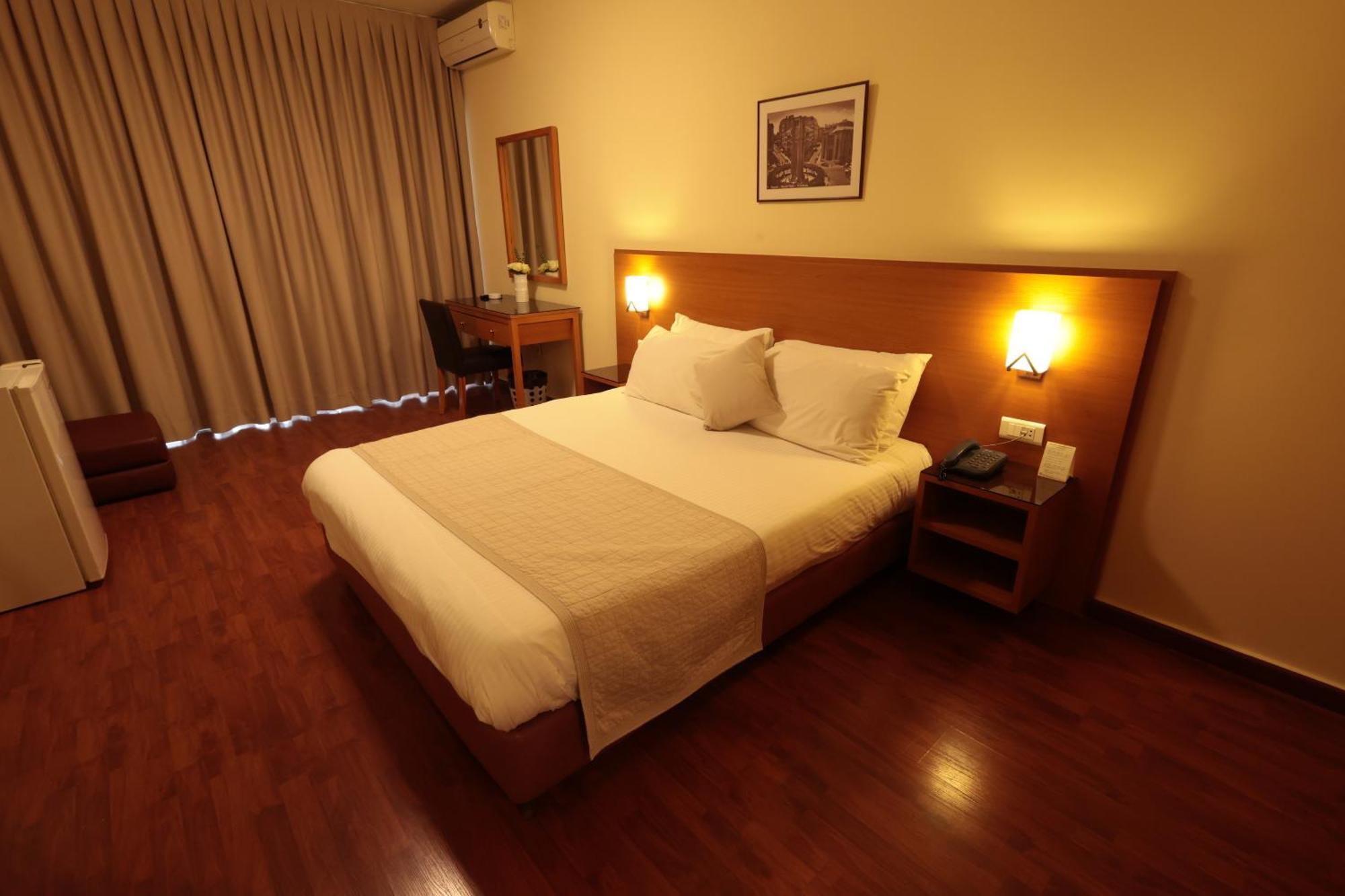 Monteverde Hotel Beit Mery Extérieur photo